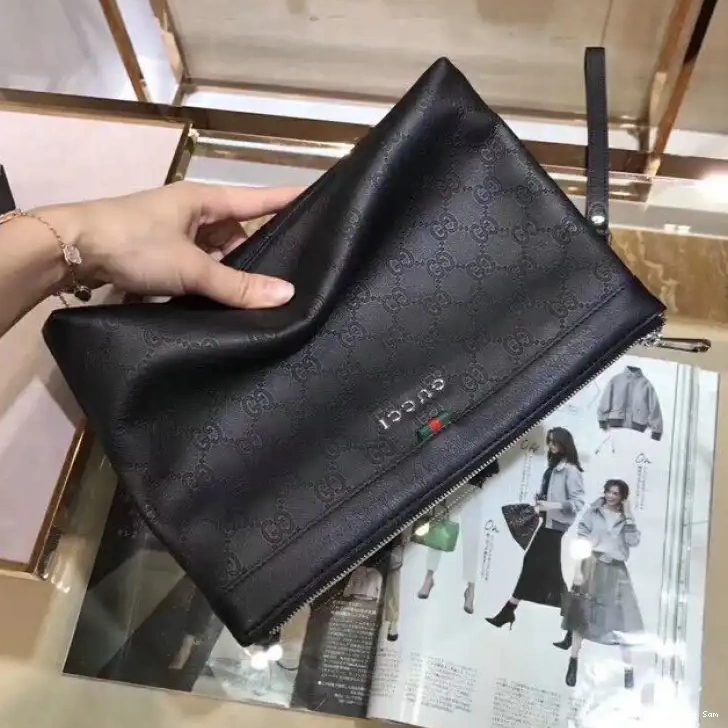 Official Brother Sam Gucci 2111YZ0008 Bags 0805